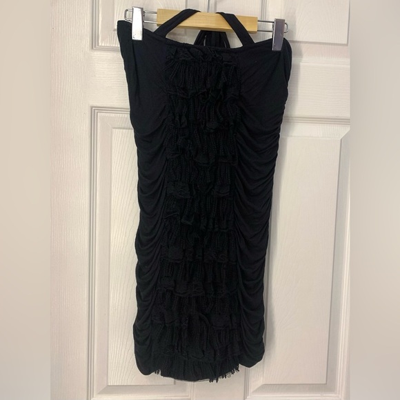 GUESS BLACK RUCHED HALTER/STRAPLESS MINI DRESS WITH LACE RUFFLING - Picture 2 of 11